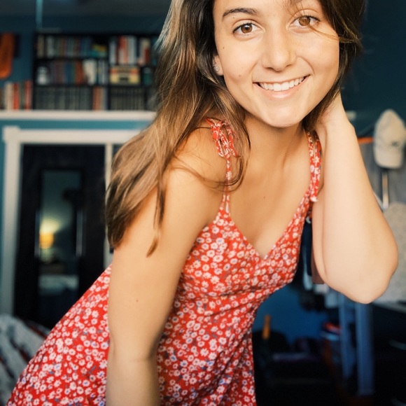 Meet your Posher, Cassidy - Picture 5 of 5